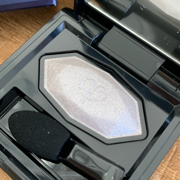 cle de peau beaute satin eye color 115 - Picture 2 of 2